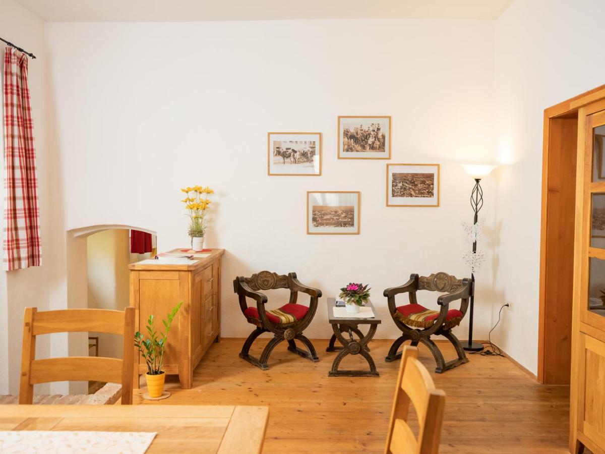 Ferienwohnung Zum Kapuziner Poysdorf Exterior photo