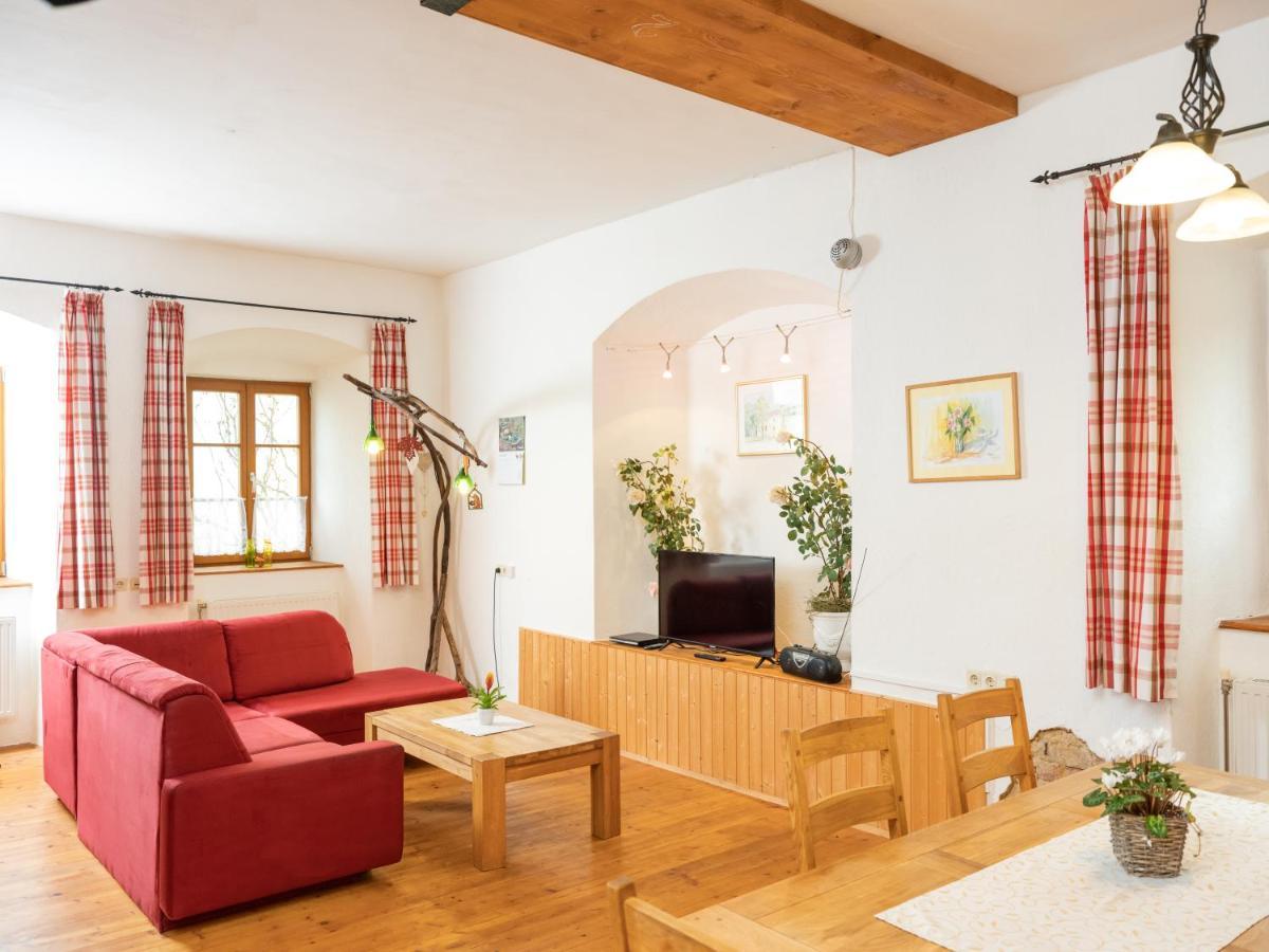 Ferienwohnung Zum Kapuziner Poysdorf Exterior photo