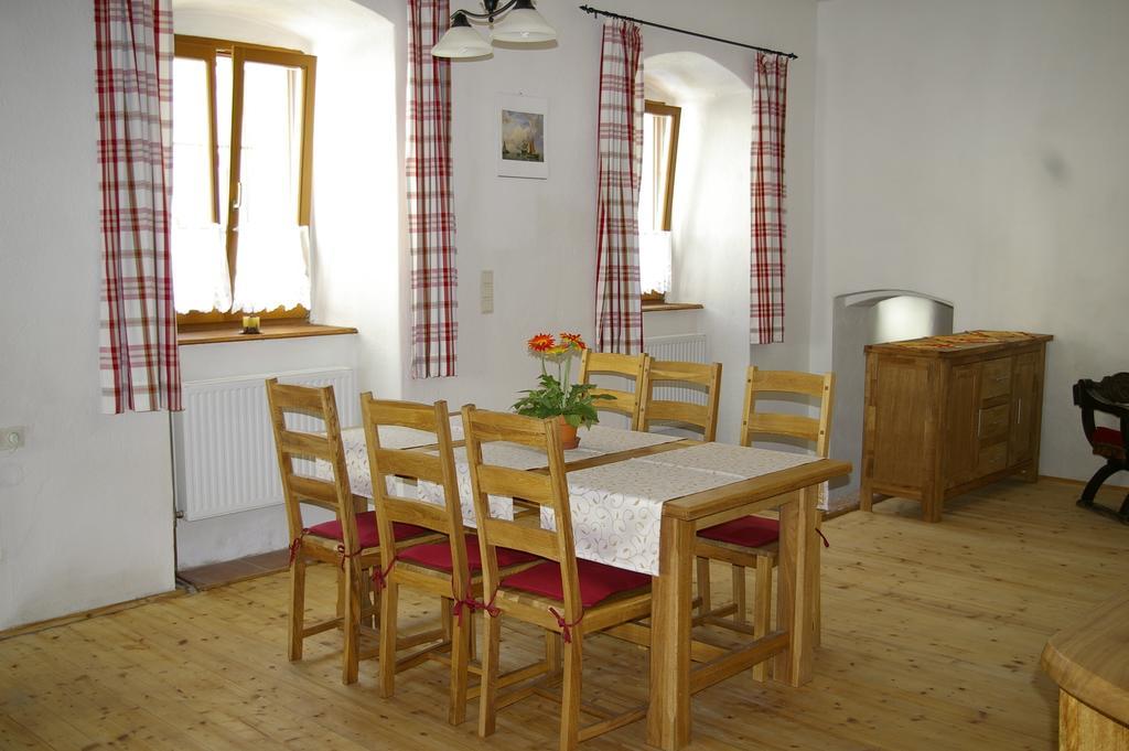 Ferienwohnung Zum Kapuziner Poysdorf Room photo