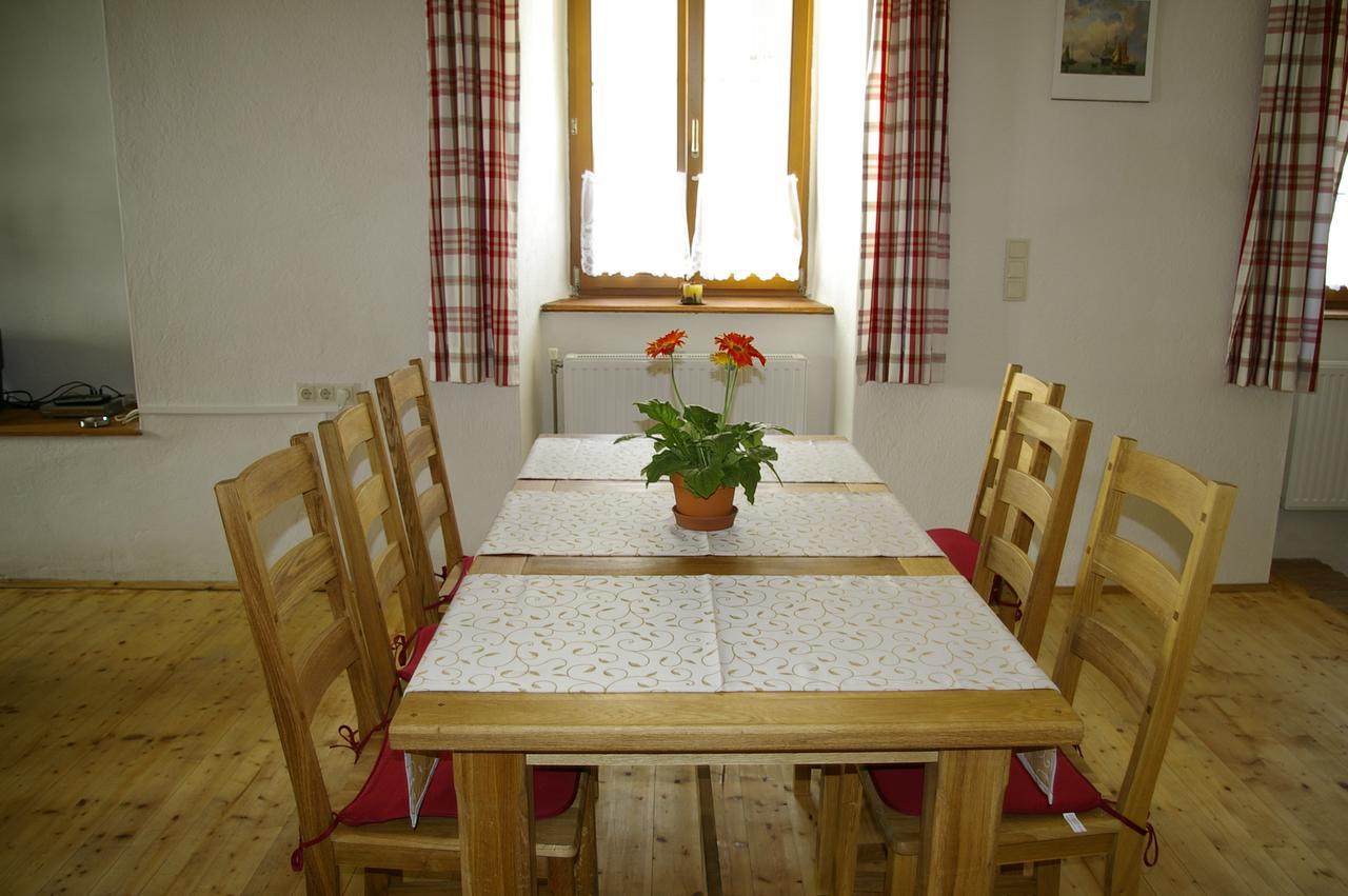 Ferienwohnung Zum Kapuziner Poysdorf Exterior photo