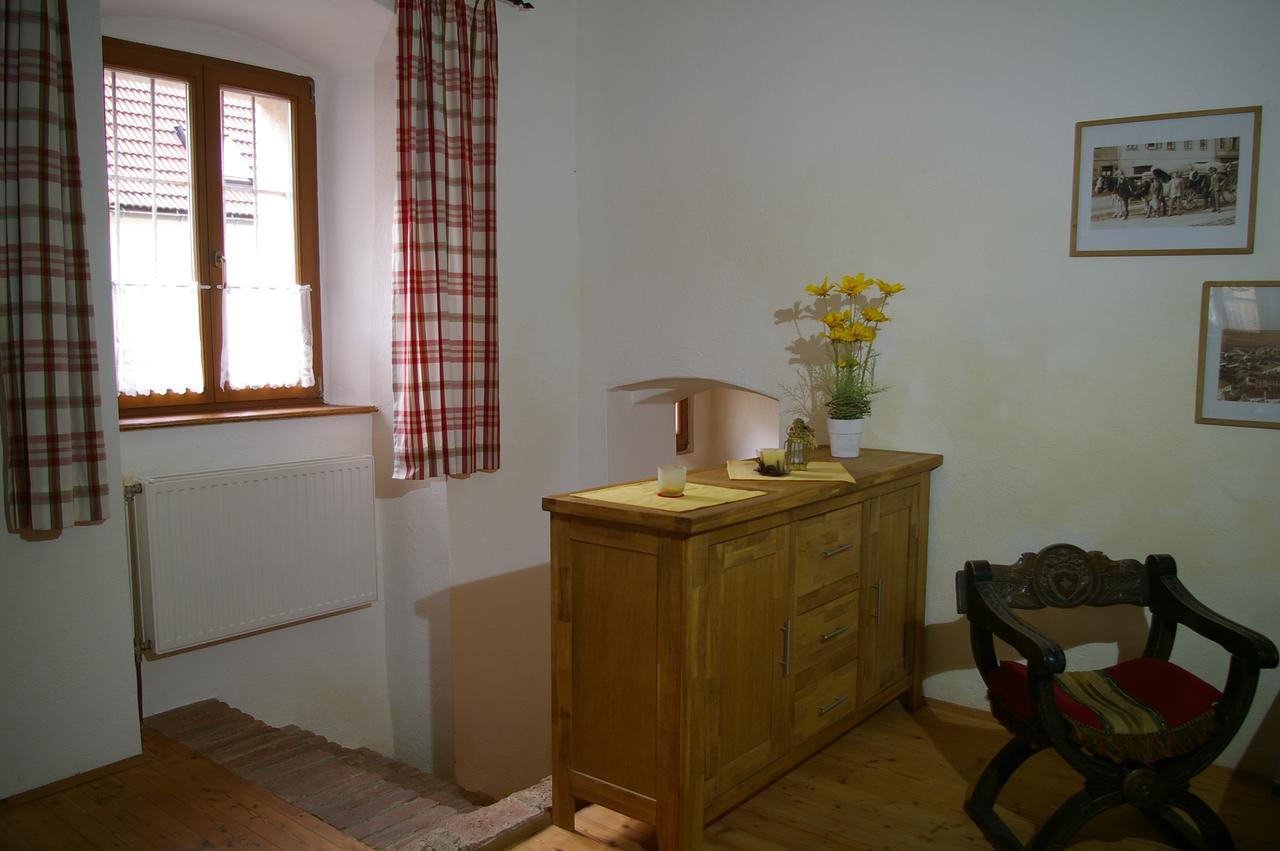 Ferienwohnung Zum Kapuziner Poysdorf Exterior photo